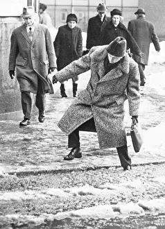 Imagno Brandstätter Images Gmbh: Snow slush in Vienna 1969