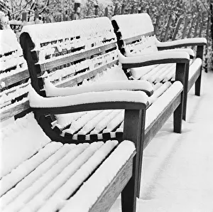 Waterlow: Snow in Winter