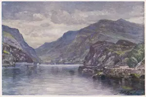 Snowdon: SNOWDON LLANBERIS LAKE