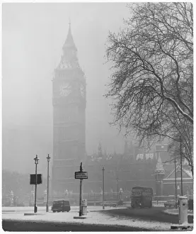 Smog: SNOWY LONDON