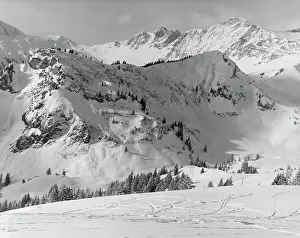 Ad Lib Studios: SNOWY MOUNTAINS