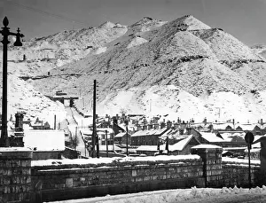 Blaenau: SNOWY QUARRY