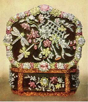 Romanovs: The snuff-box of the Romanovs