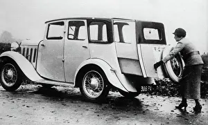Aboud: A so-called 'caravan' automobile
