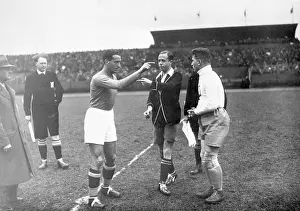 československo: Soccer match between Italy and Czechoslovakia