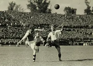 Warte: Soccer. Vienna versus Austria. Hohe Warte