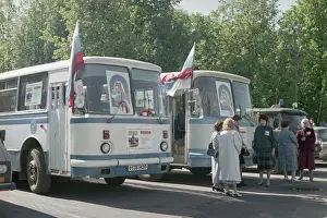 Situation: Social Caravan