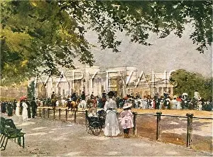 C1904: SOCIAL/HYDE PARK C1904