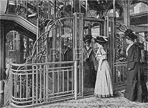 Galeries: SOCIAL/LAFAYETTE LIFT