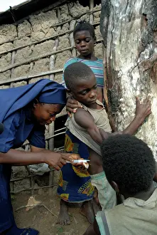 Pygmies: Social Scenes - Congo - 2009