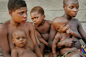 Pygmies: Social Scenes - Congo - 2009