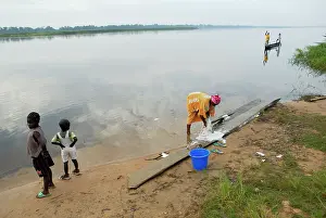 Pygmies: Social Scenes - Congo - 2009
