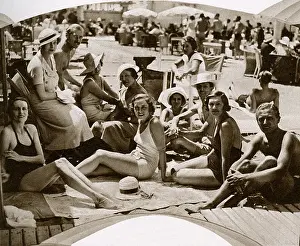 Socialites: Society on the beach at Biarritz