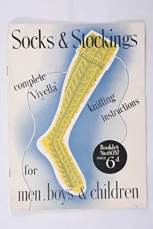 Sock: Socks & stockings knitting book, yellow cable