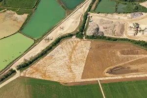 Witney: Soilmarks of a possible Prehistoric or Roman farmstead