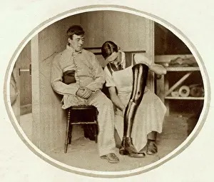 Adjusted: Soldier receiving an artificial leg 1915