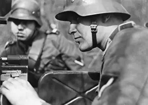 Anti Tank: Soldiers during an exercise