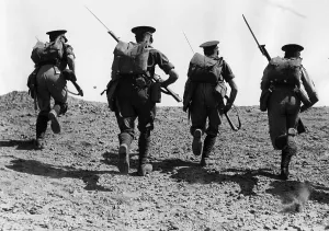 Lybian: Soldiers at a field exercise in the Lybian Desert