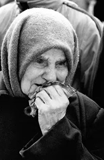 Barnaul: Soldier's mother, 1987