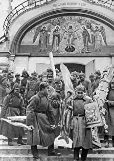 Plunder: Soldiers of the Red Army plunder the Simonov monastery
