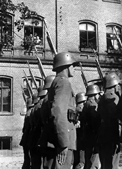 Watched: Soldiers of the Reichswehr at a drill