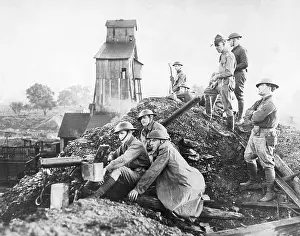 Deployed: US soldiers during a strike in a mine, 1932
