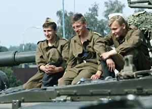 Milovice: Soldiers - tank - Milovice