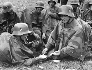 Oder: Soldiers of the Wehrmacht during a maneuver at the Oder