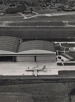 Hangars: The sole Bristol Brabazon G-AGPW