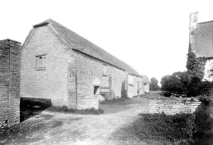 Parsonage: Somerton, Parsonage Farm Tythe Barn 1904