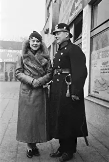 Patrolman: Sonja HENIE
