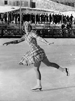 Rinks: Sonja Henie