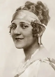 Sopranos: Soprano Elisabeth Rethberg