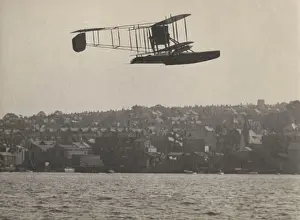 Solent: Sopwith Bat Boat I powered by a 100hp Green engine flying