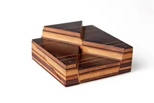 Strata: Sopwith Model VI: Intersecting mineral veins