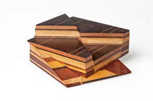 Strata: Sopwith Model VI: Intersecting mineral veins