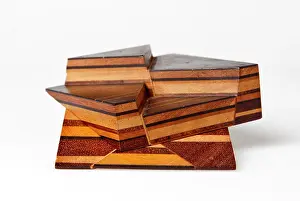 Strata: Sopwith Model VI: Intersecting mineral veins
