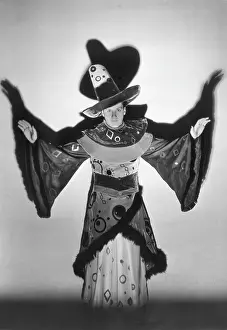 Warlock: SORCERER'S COSTUME