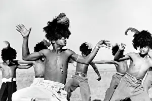 Ilam: Sotho dance action, Sotho, Hugh Tracey, International