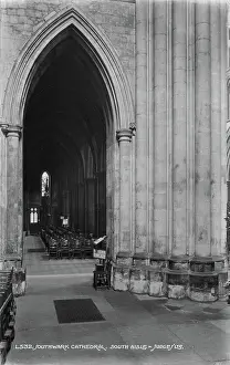 Filtering: South Aisle of Southwark Cathedral