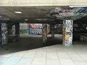 Tyley: South Bank undercroft London 2017