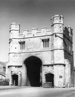 Gatehouses: SOUTH GATE KING'S LYNN