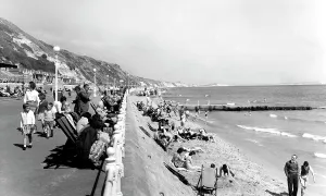 Southbourne: Southbourne, the Promenade c1955