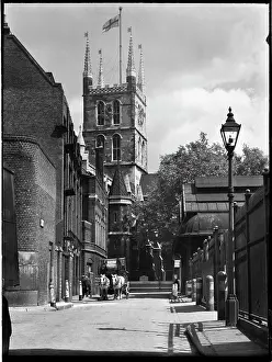 Prickett: Southwark Cathedral, Montague Close, Southwark, London
