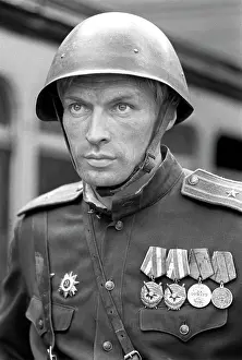 Mastyukov: Soviet actor Nikolai Olyalin in The Battle of Berlin, 1970