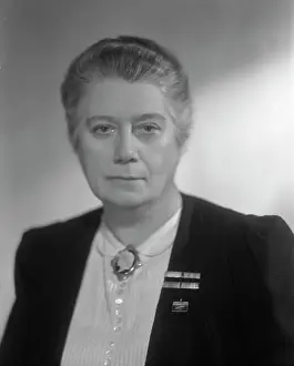 Federative: Soviet actress Evgeniya Hovanskaya