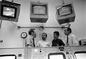 Houston: Soviet and American specialists working on Apollo