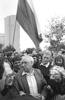 Cellist: Soviet cellist Mstislav Rostropovich after 1991 August Coup