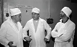 Cochran: Soviet Chelyabinsk-40 nuclear reactor shut down, 1989