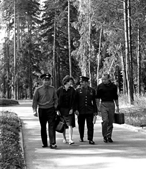 Tereshkova: Soviet cosmonauts in Zvyozdny gorodok